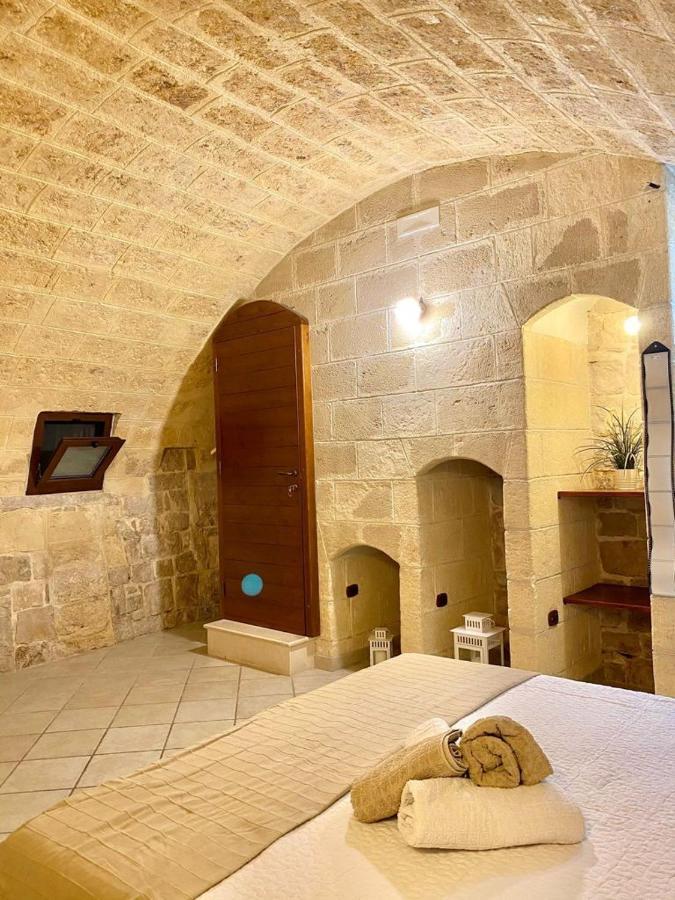 Suite Arco 166 Stanza Privata Trani Luaran gambar